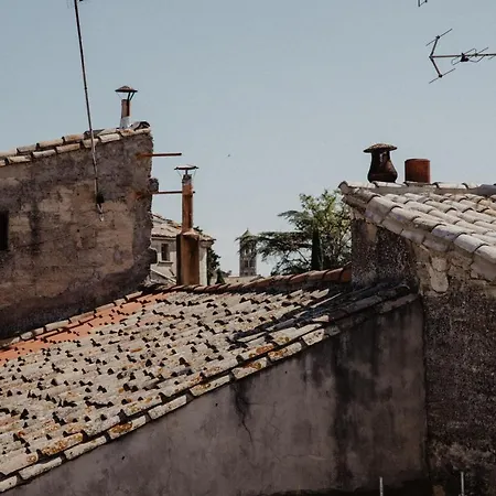 アパート Studio Refait A Neuf Coeur D'uzes *