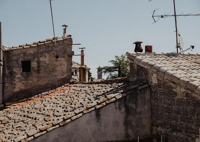 Апартаменты Studio Refait A Neuf Coeur D'uzes *